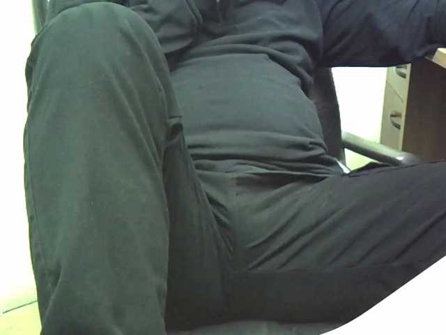VikNik14cm live webcam show