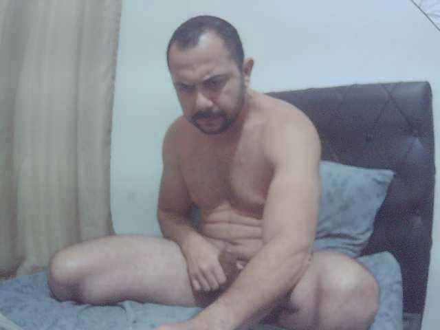 Manu080