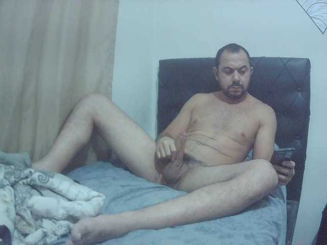 Manu080