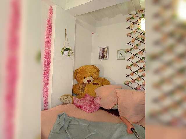 brytany05 live cam on BongaCams
