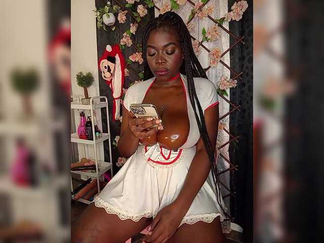 brytany05 live webcam show