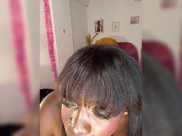 brytany05 live cam on BongaCams