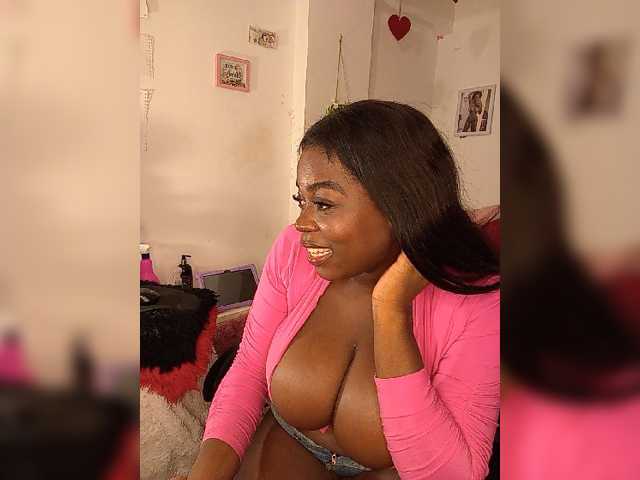 brytany05, en vivo ahora en BongaCams