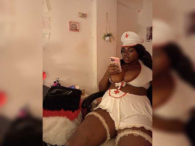 brytany05 live cam on BongaCams