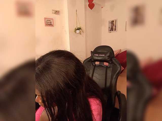 brytany05, en vivo ahora en BongaCams