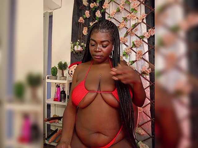 brytany05 live cam on BongaCams