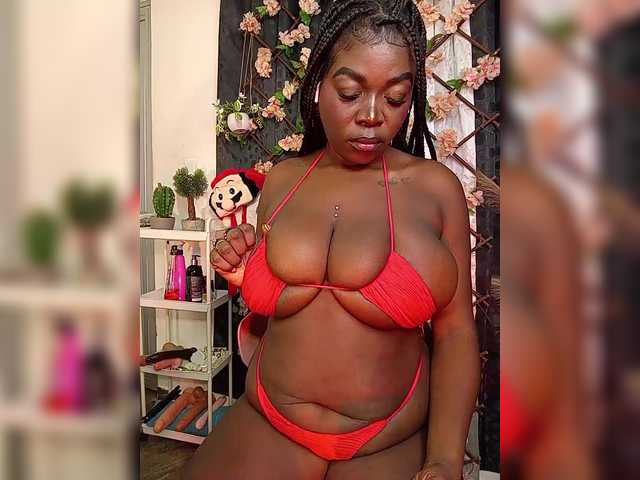 brytany05 live cam on BongaCams