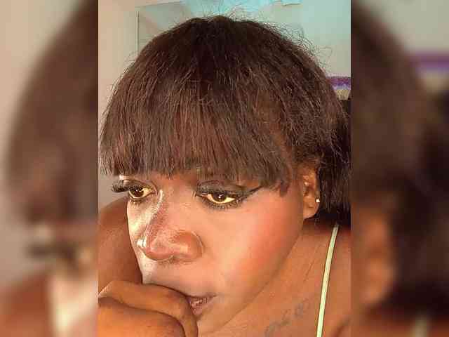 brytany05 Live Webcam on BongaCams