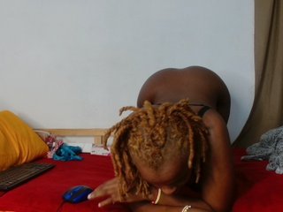 BlondQ2003 Porn Show