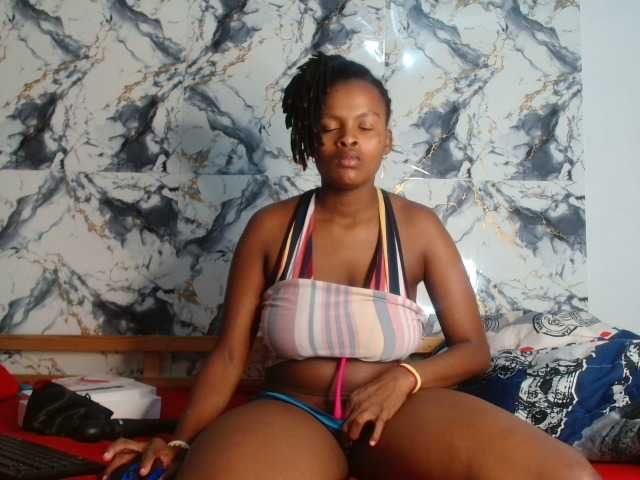 BlondQ2003's BongaCams show and profile