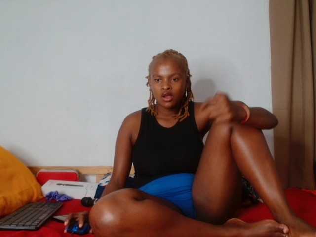 BlondQ2003