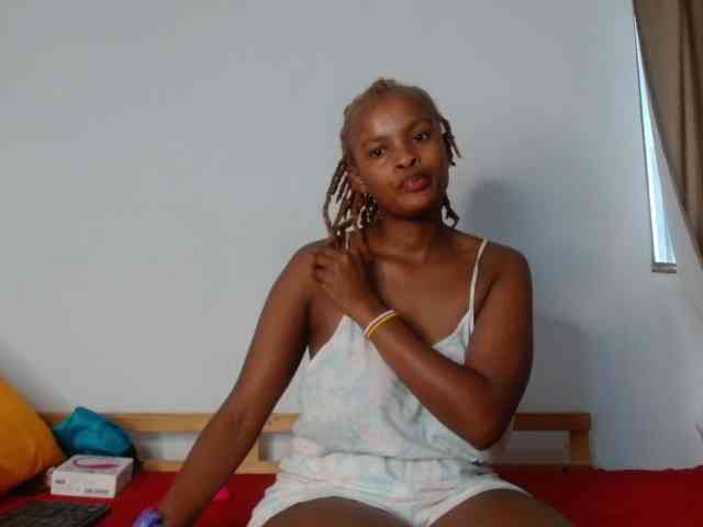 BlondQ2003