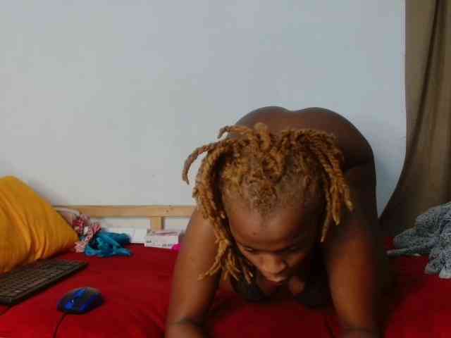 BlondQ2003 BlondQ2003