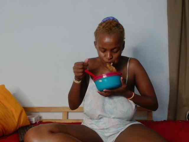 BlondQ2003 BlondQ2003