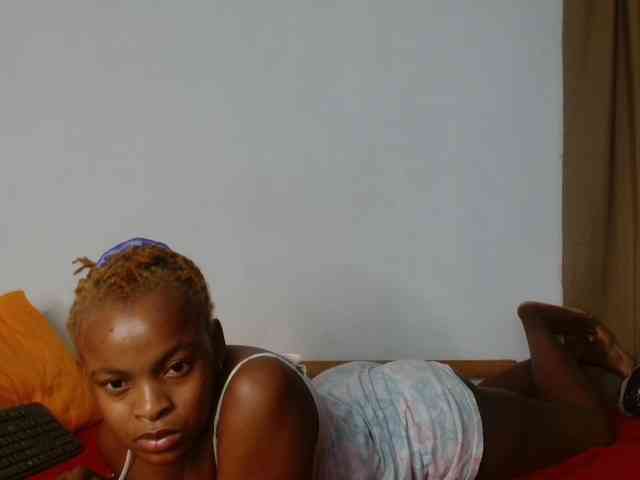 BlondQ2003