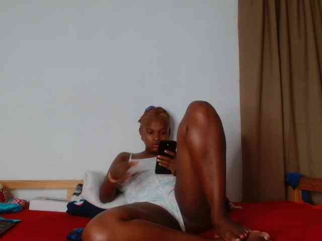 BlondQ2003