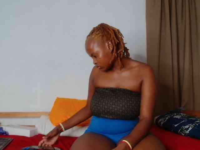 BlondQ2003 BlondQ2003