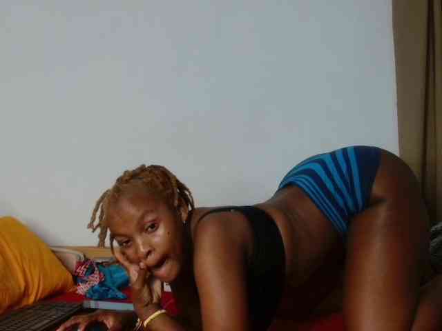 BlondQ2003