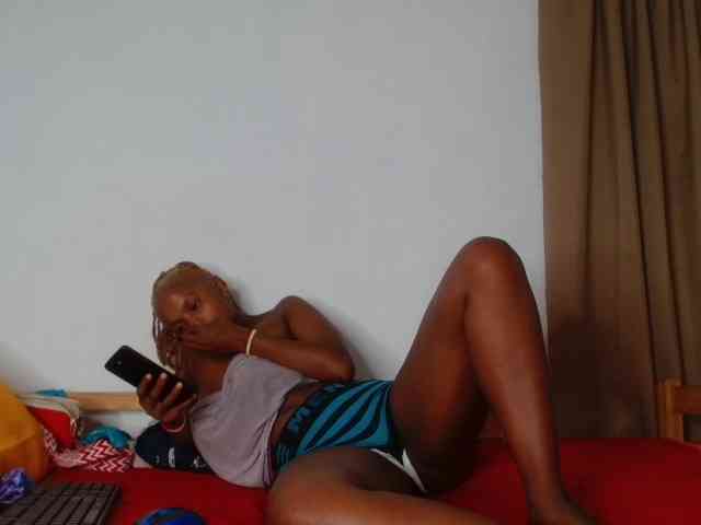 BlondQ2003