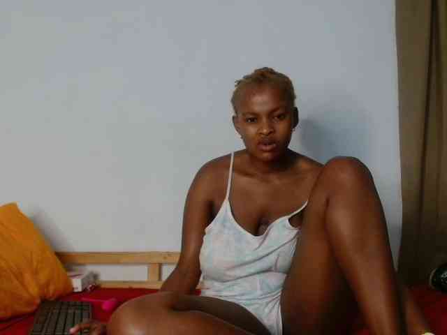 BlondQ2003 BlondQ2003