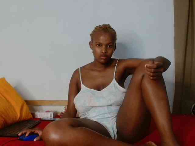 BlondQ2003 BlondQ2003