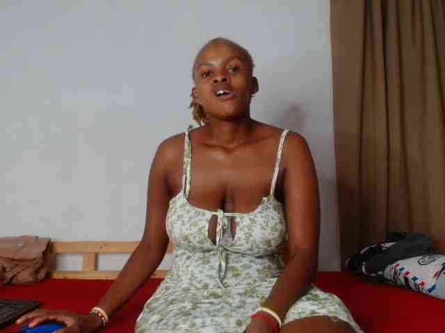 BlondQ2003