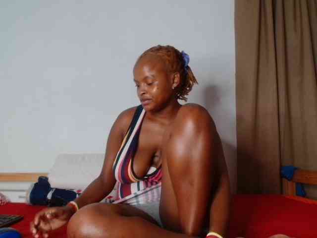 BlondQ2003 BlondQ2003