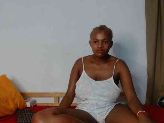 BlondQ2003 BlondQ2003
