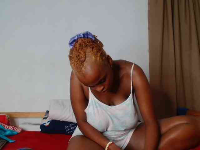 BlondQ2003 BlondQ2003