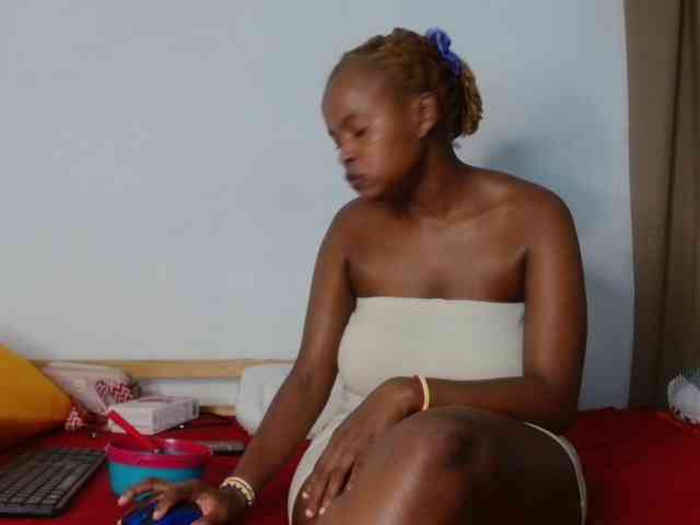 BlondQ2003 BlondQ2003