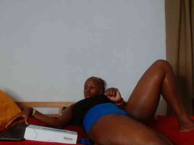 BlondQ2003