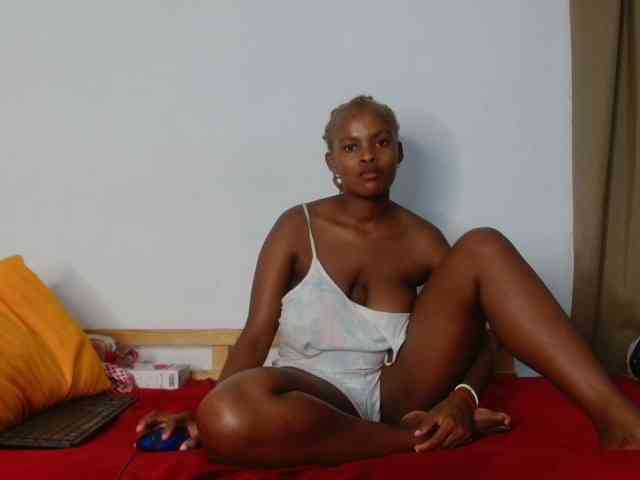 BlondQ2003 BlondQ2003