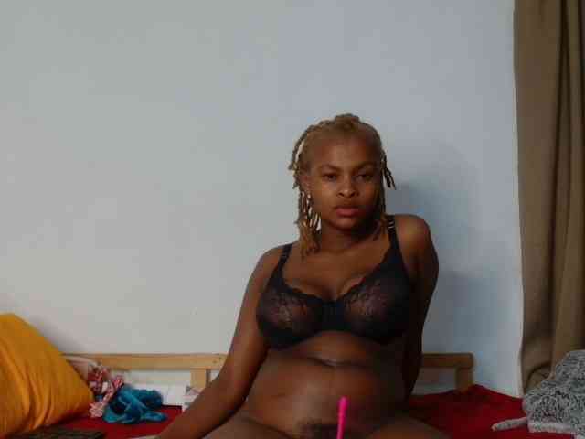 BlondQ2003
