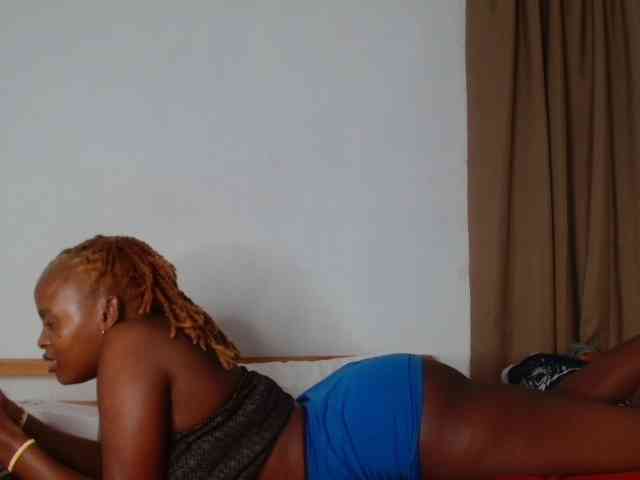 BlondQ2003 BlondQ2003