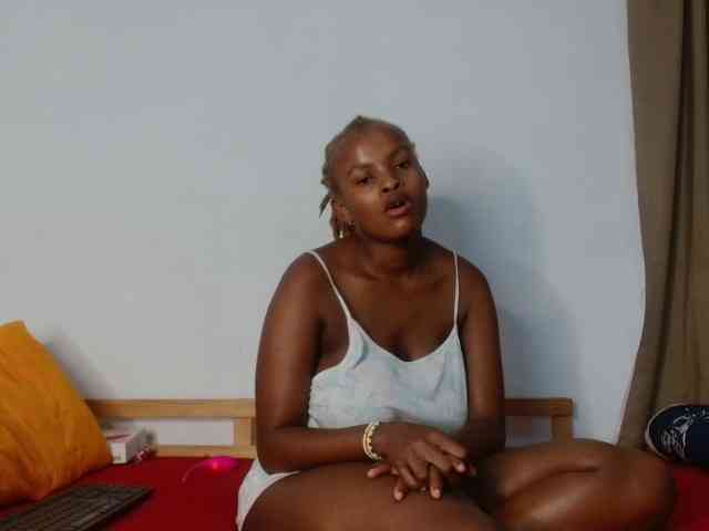 BlondQ2003