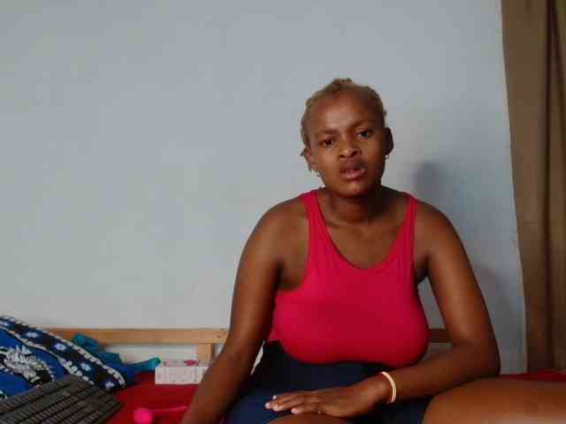 BlondQ2003