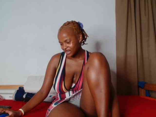 BlondQ2003