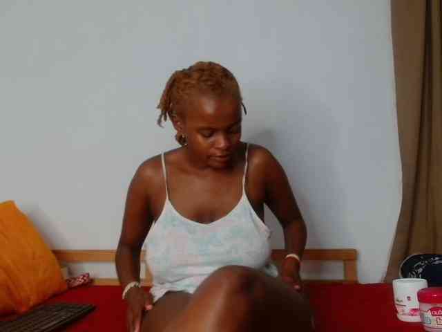 BlondQ2003 BlondQ2003