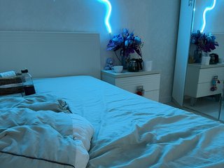 Luna_Lu Porn Show