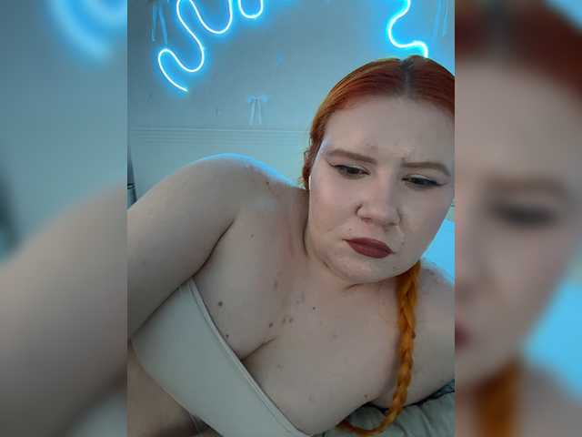LunaLu13 live cam on BongaCams