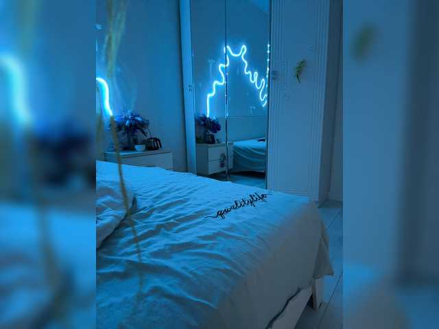 LunaLu13 live cam on BongaCams