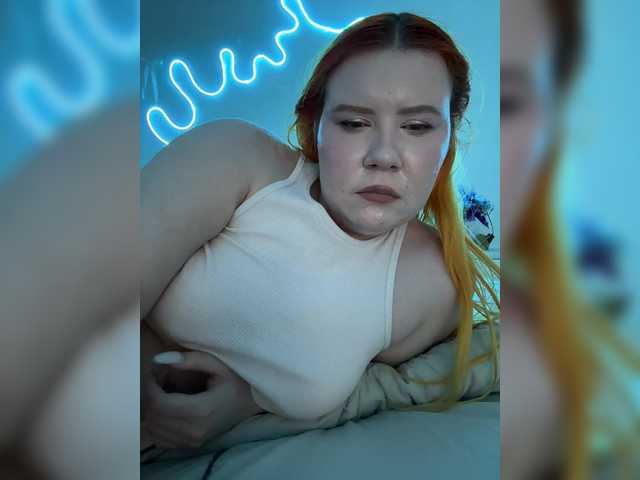 LunaLu13 live cam