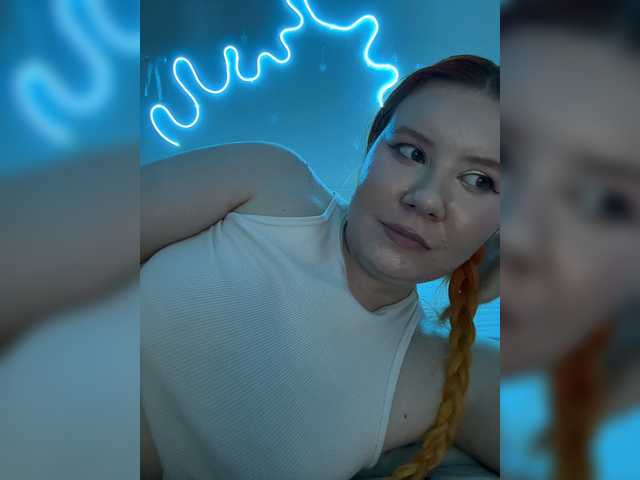 LunaLu13 live cam on BongaCams