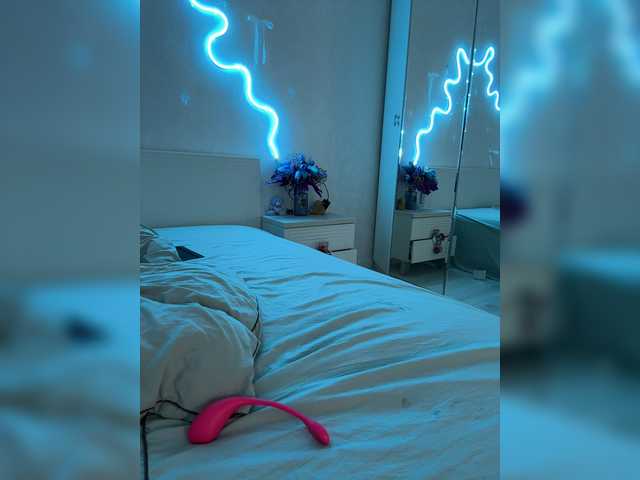 LunaLu13 live cam on BongaCams