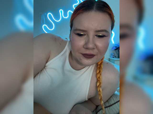 LunaLu13 live cam on BongaCams