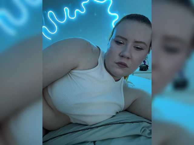 LunaLu13 live cam on BongaCams