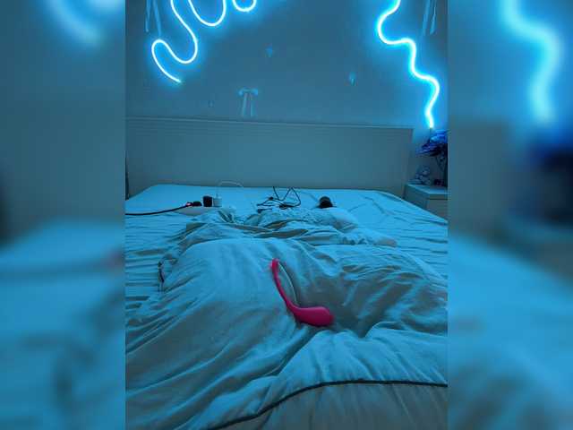 LunaLu13 live cam on BongaCams