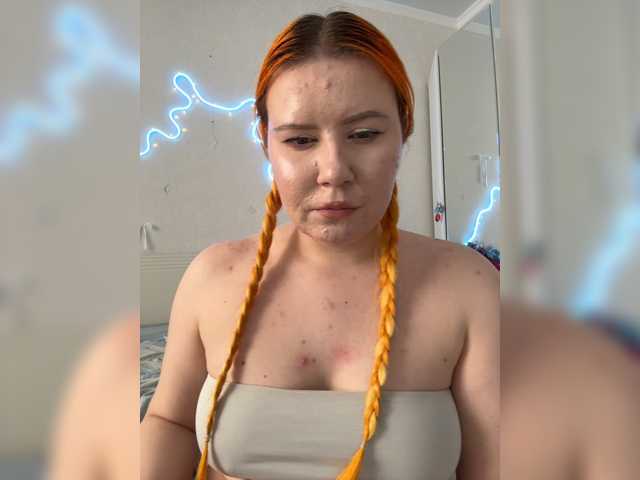 LunaLu13 live cam on BongaCams