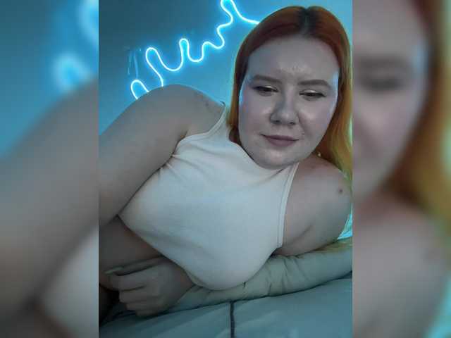 LunaLu13 live cam on BongaCams