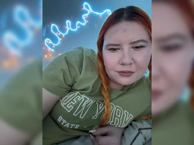 LunaLu13, live now on BongaCams